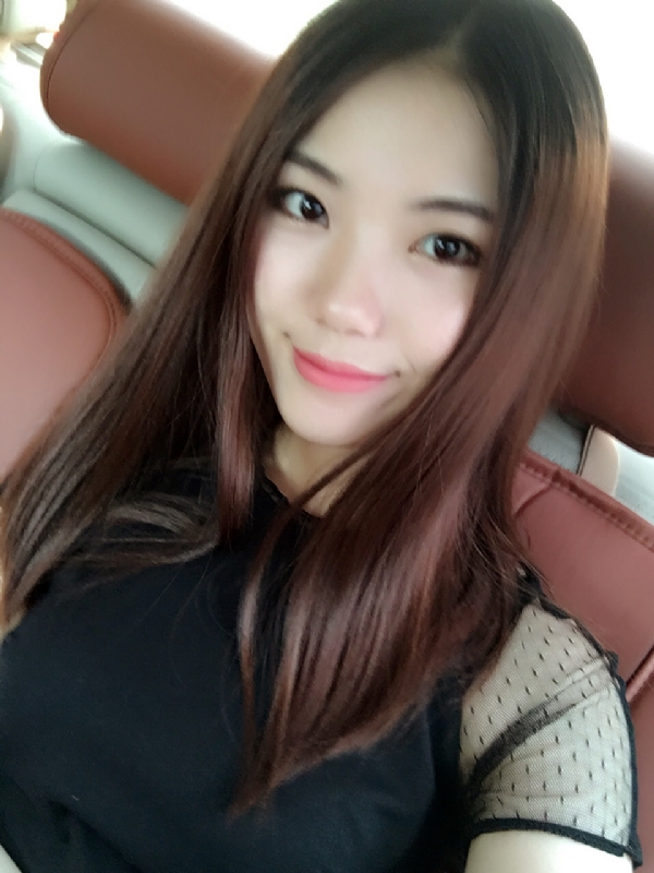 盛开的花朵的第二张照片--太原相亲服务中心