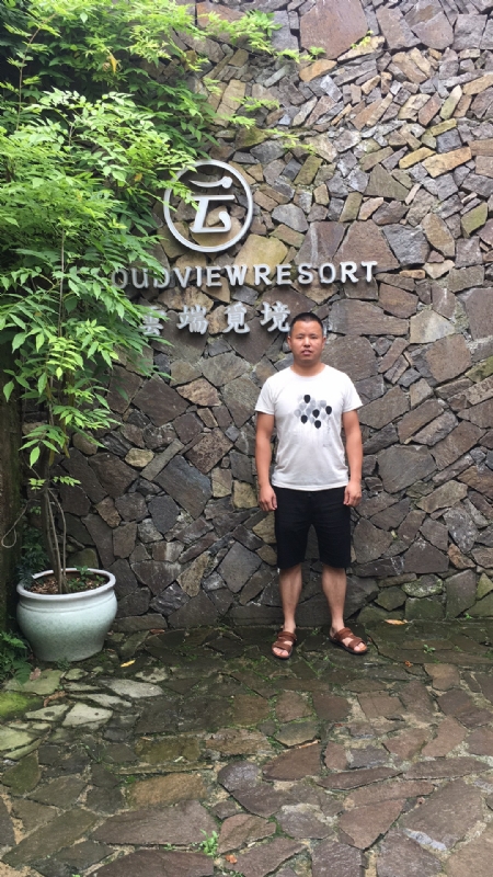 何超洪的第二张照片--太原相亲服务中心