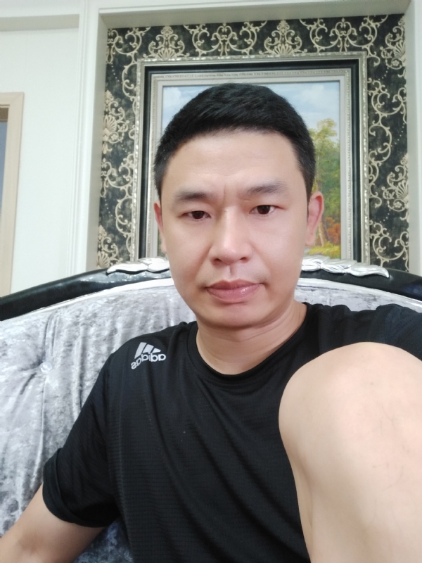 风的第一张照片--太原相亲服务中心