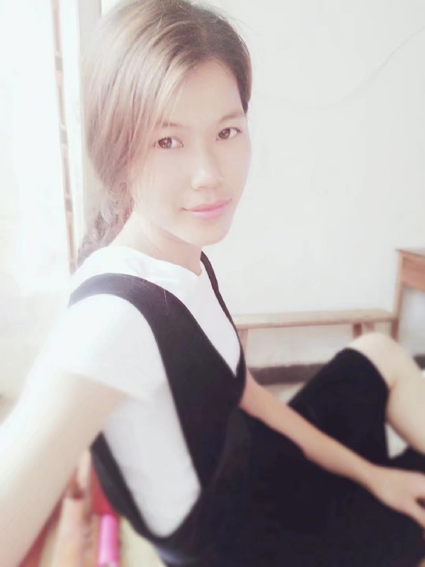 婷婷的第一张照片--太原相亲服务中心