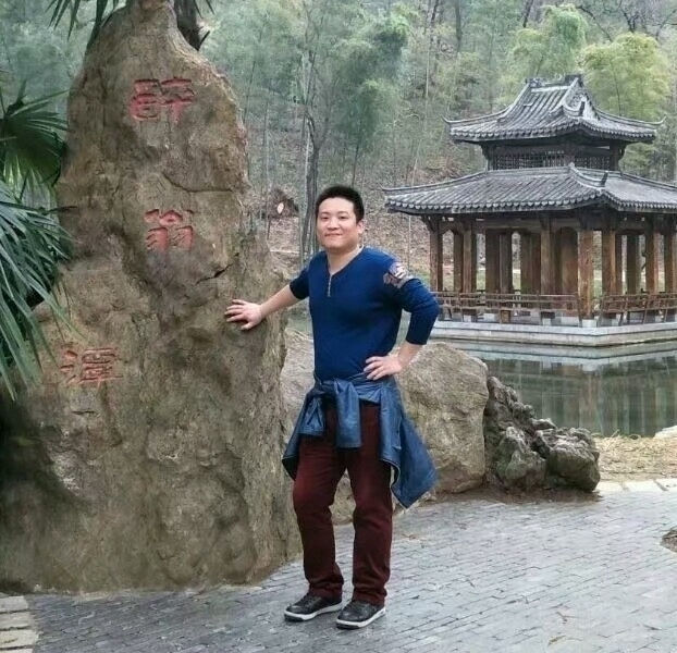 烦事用点心的第一张照片--太原相亲服务中心