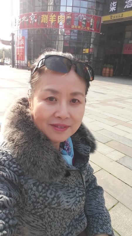 公主婆婆的第一张照片--太原相亲服务中心