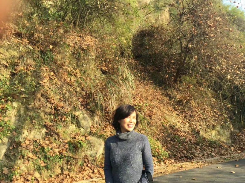 蠢蠢的第一张照片--太原相亲服务中心