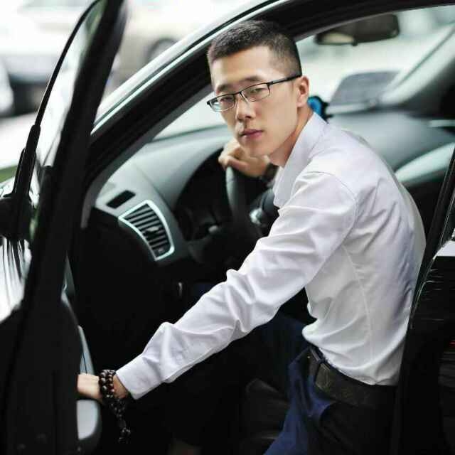 唯美幸福的第一张照片--太原相亲服务中心