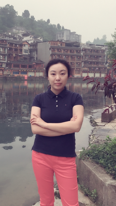乐妞的第一张照片--太原相亲服务中心