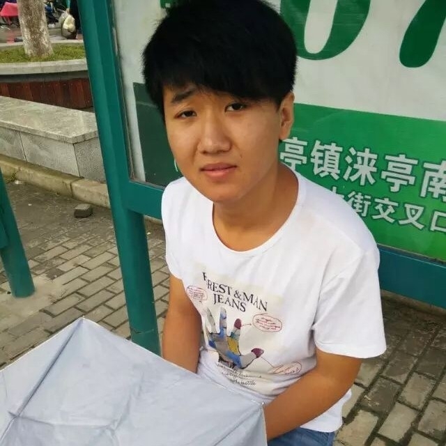小丁的第一张照片--太原相亲服务中心