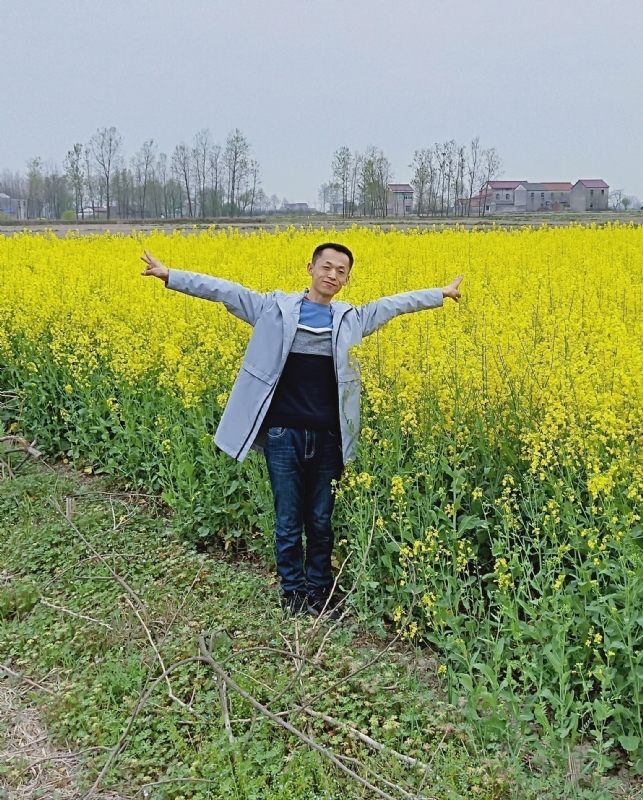 一个真诚的男士的第一张照片--太原相亲服务中心