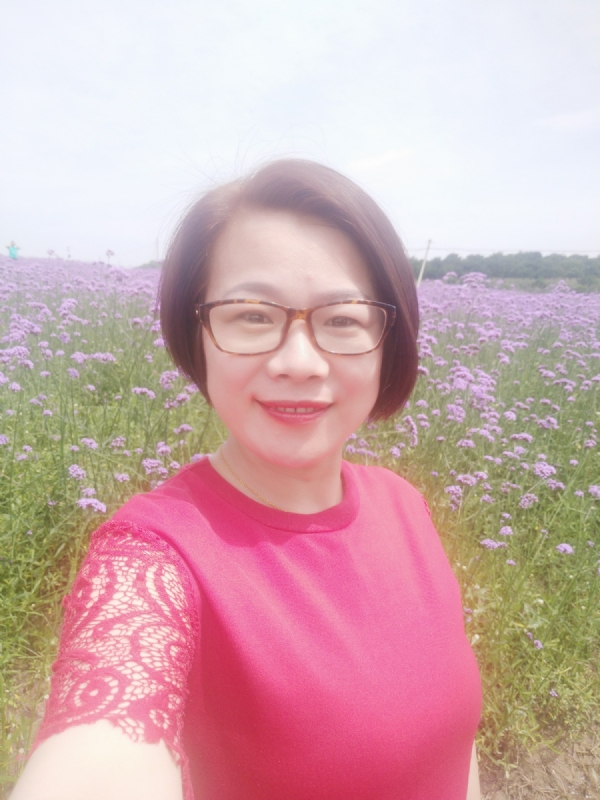 岁月静好的第一张照片--太原相亲服务中心