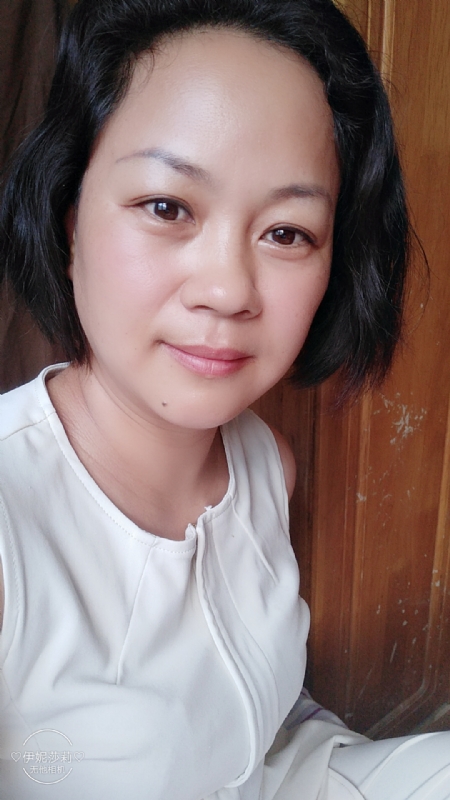 催乳师的第一张照片--太原相亲服务中心