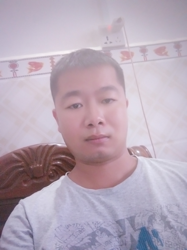 心雨的第一张照片--太原相亲服务中心