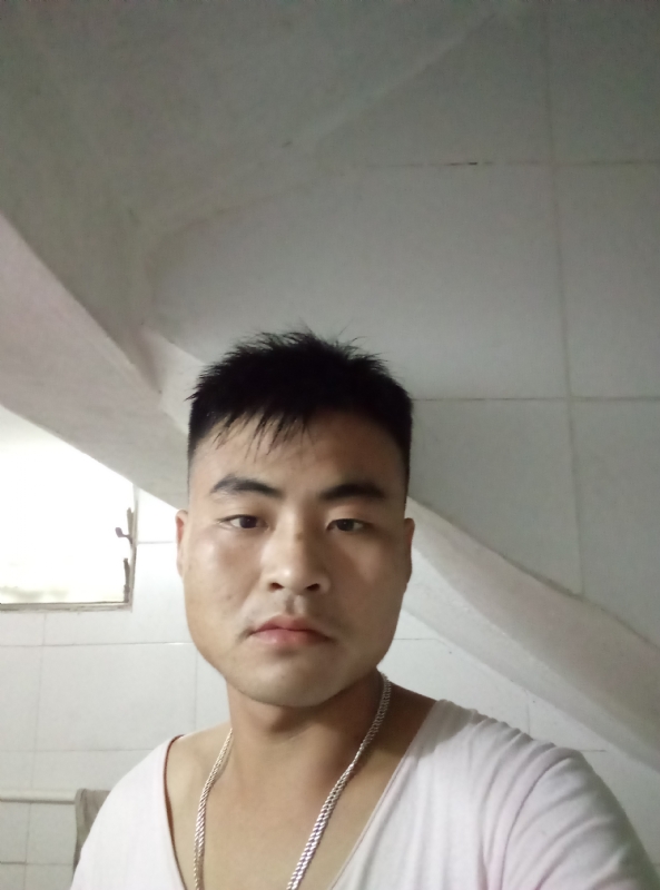 落叶知秋的第一张照片--太原相亲服务中心
