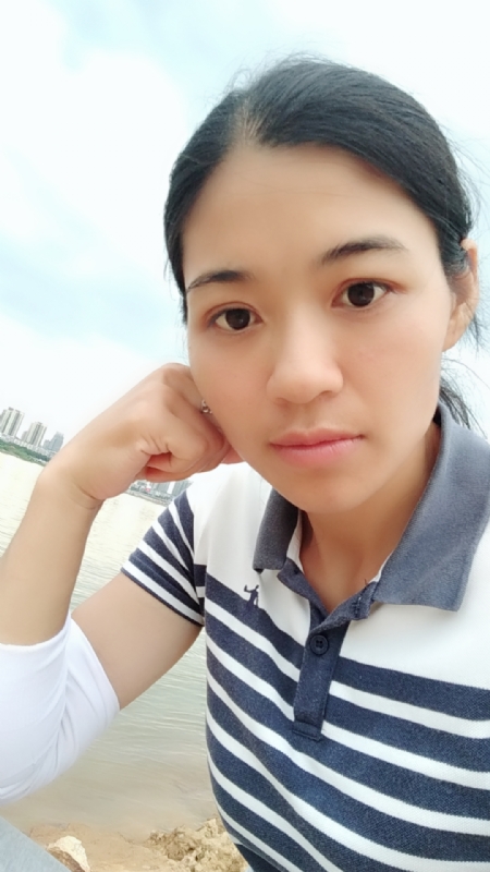 梅子的第一张照片--太原相亲服务中心