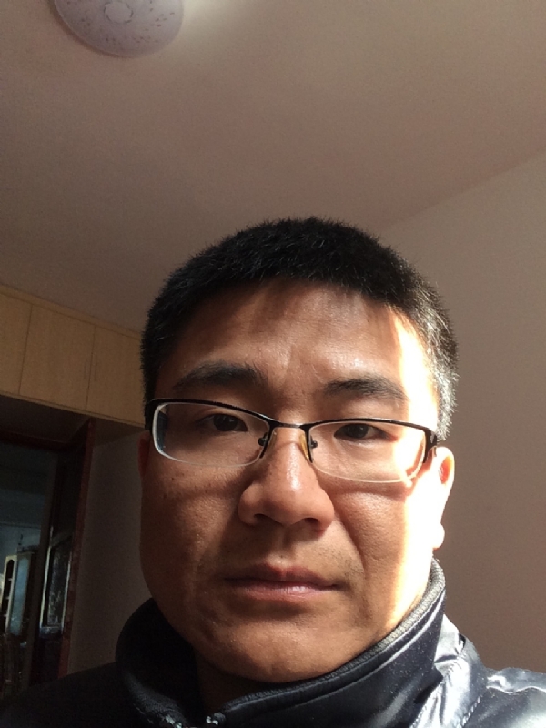 余浩浩的第一张照片--太原相亲服务中心