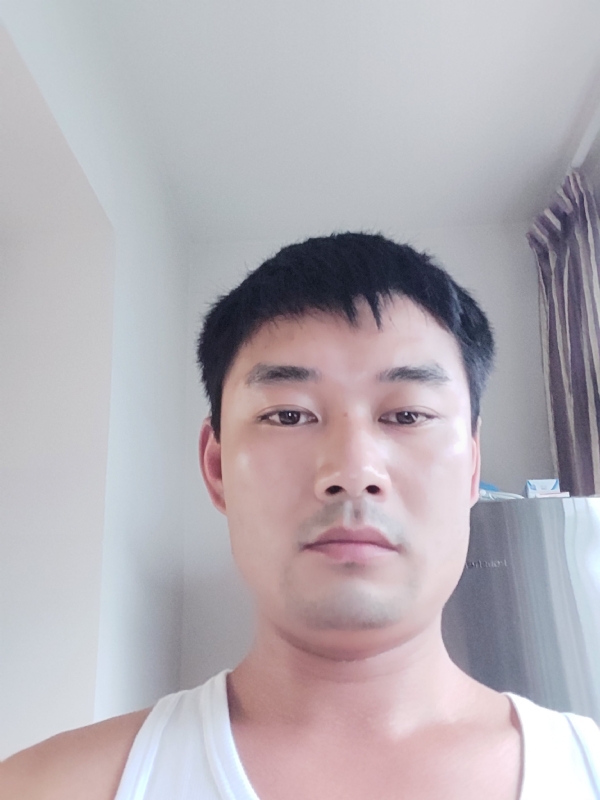 MM的第一张照片--太原相亲服务中心