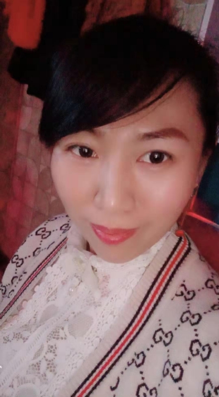 转角遇爱的第一张照片--太原相亲服务中心