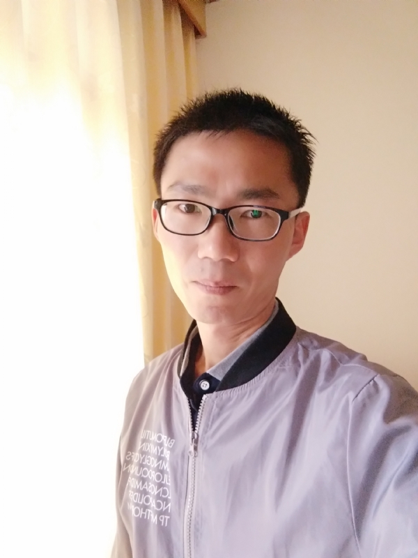 平凡的风的第二张照片--太原相亲服务中心