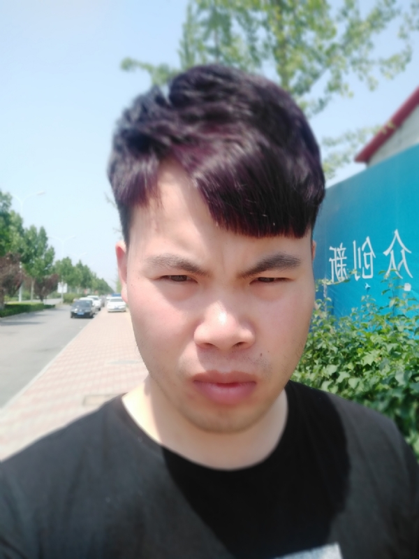 迷迭无情的第一张照片--太原相亲服务中心