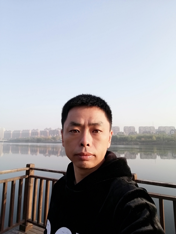 蓝颜的第一张照片--太原相亲服务中心