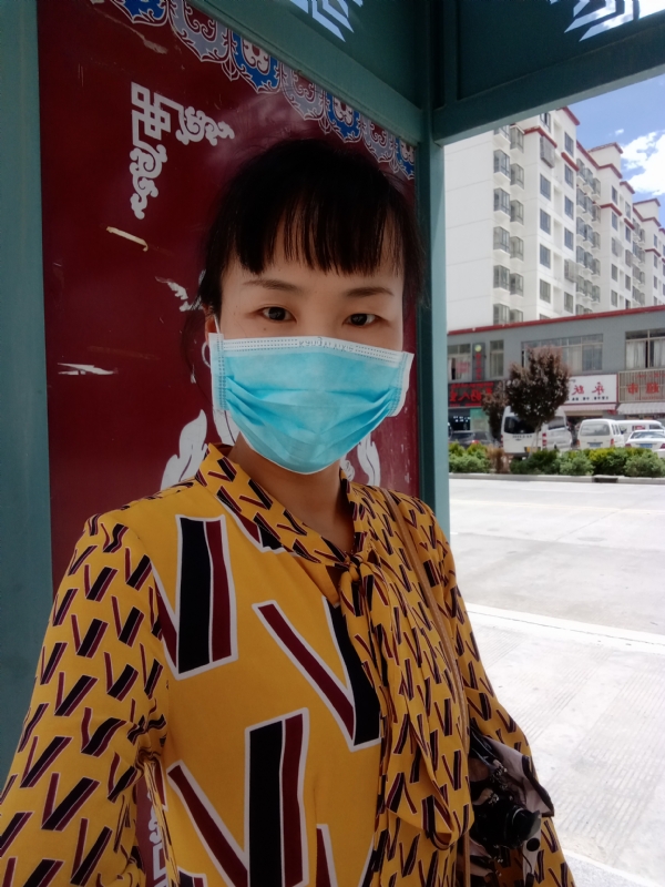 月儿的第一张照片--太原相亲服务中心