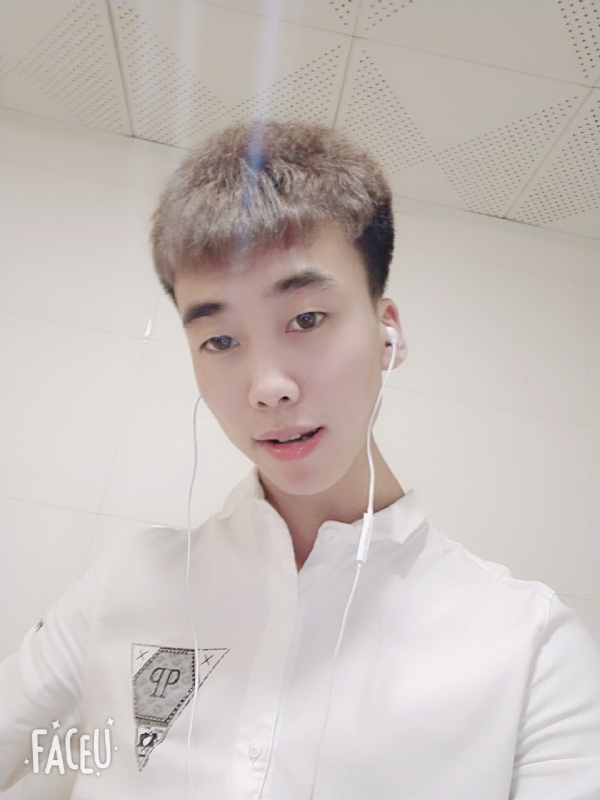 晚枫的第一张照片--太原相亲服务中心