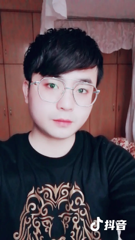 哎呦哥哥的第二张照片--太原相亲服务中心