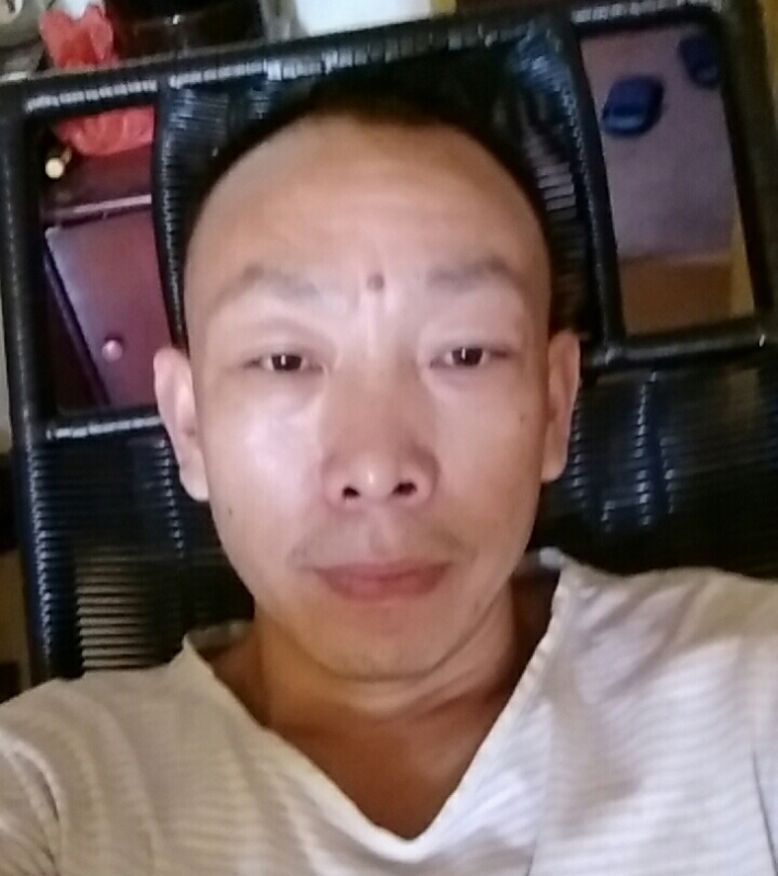 寻爱的第一张照片--太原相亲服务中心