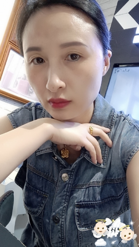 桃子的第三张照片--太原相亲服务中心