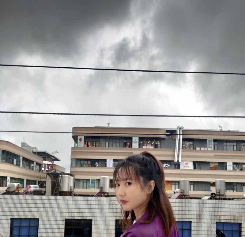 李家小姐的第一张照片--太原相亲服务中心