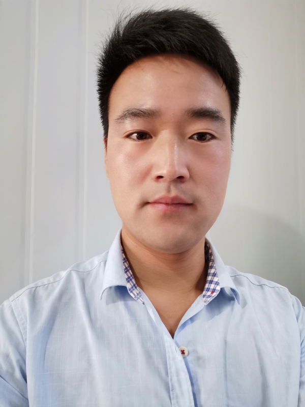 诗和远方的第一张照片--太原相亲服务中心