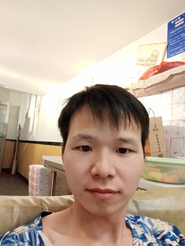 万里无云的第一张照片--太原相亲服务中心