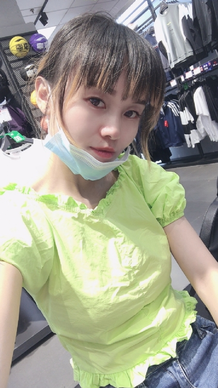 婀娜袅袅的第一张照片--太原相亲服务中心