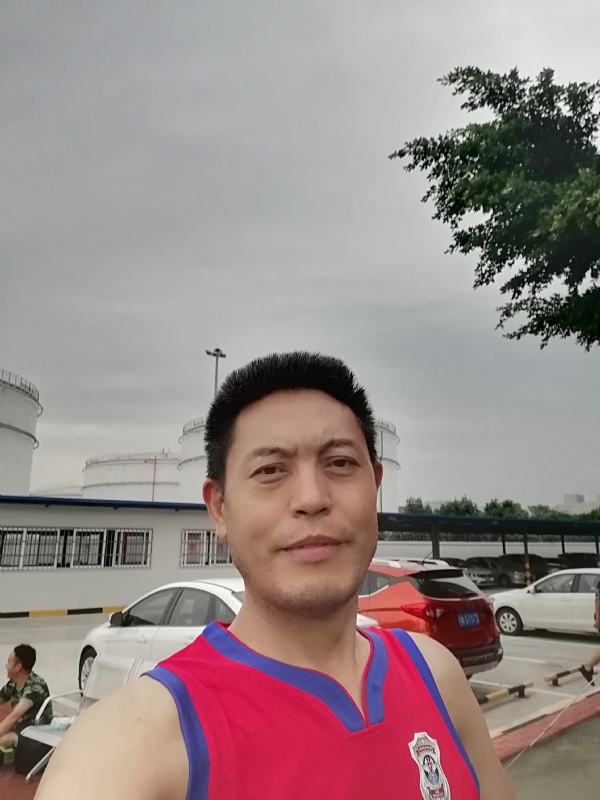 沧浪之水的第二张照片--太原相亲服务中心