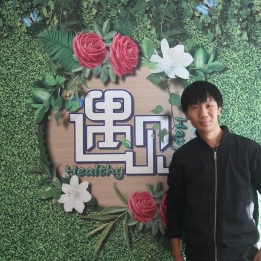 影视人~混爷张的第一张照片--太原相亲服务中心