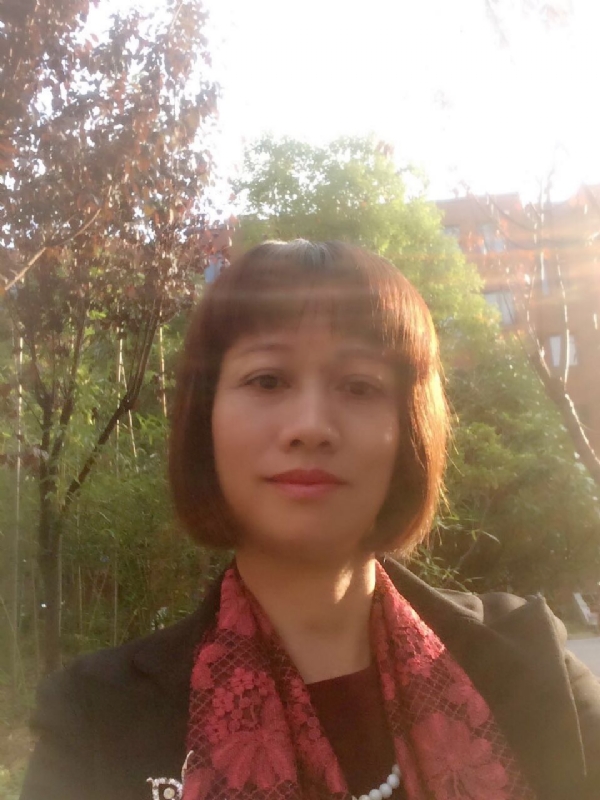 张馨方的第一张照片--太原相亲服务中心