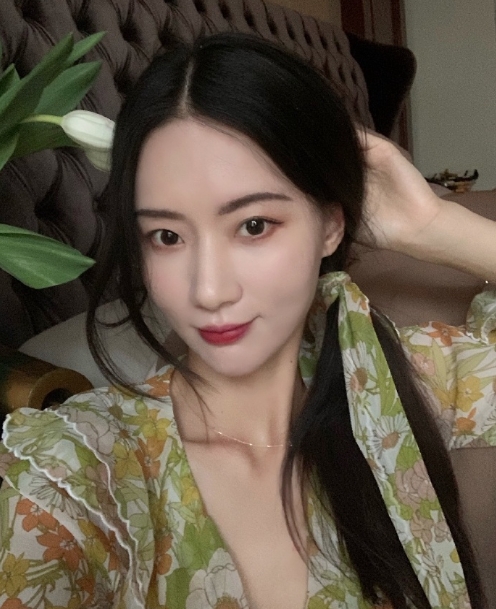 倾城的第一张照片--太原相亲服务中心