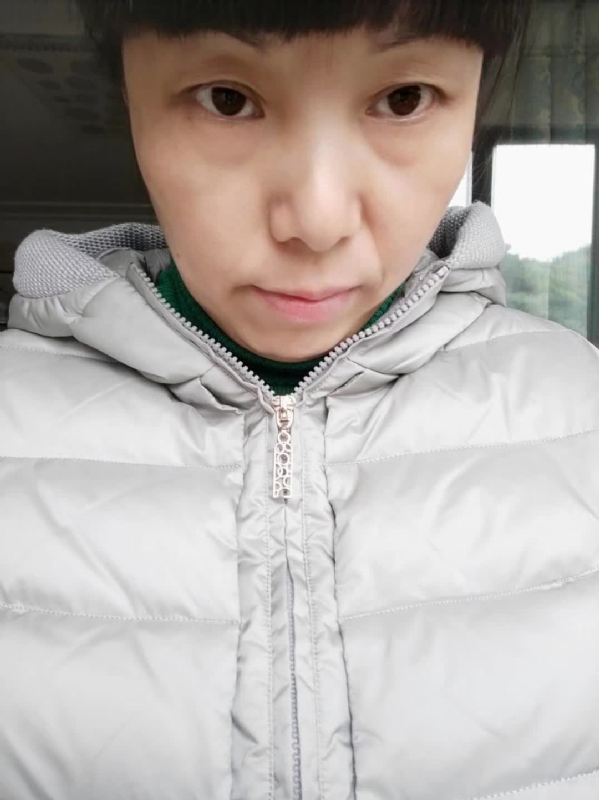 一抹幽蓝的第一张照片--太原相亲服务中心