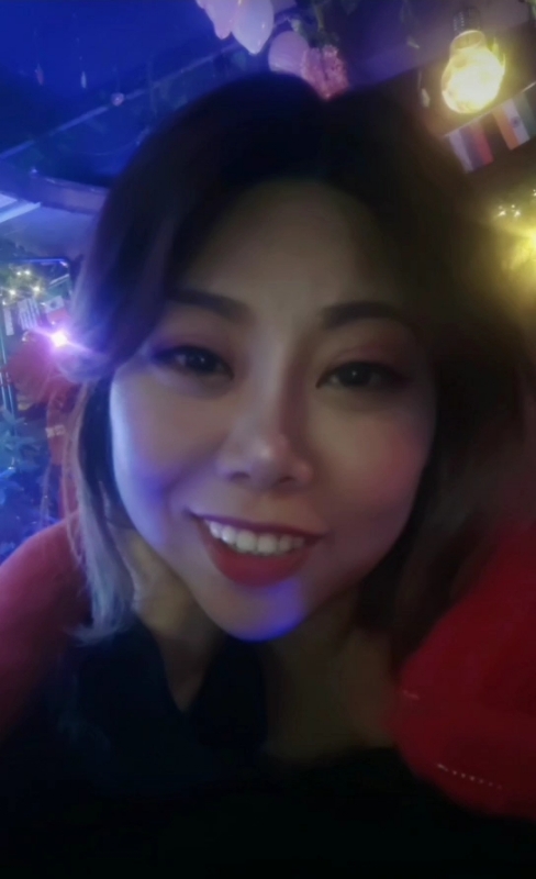 收快递的费仙女的第一张照片--太原相亲服务中心