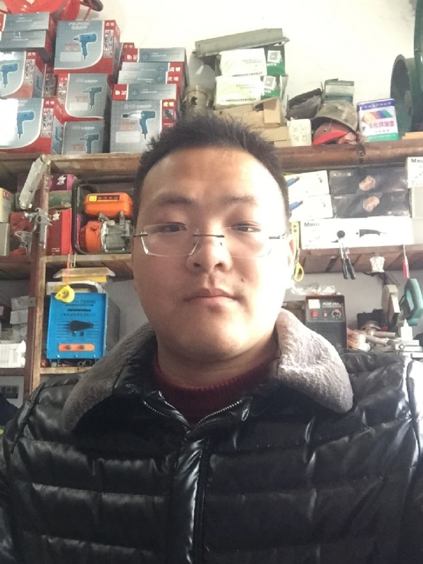 鼎福的第二张照片--太原相亲服务中心