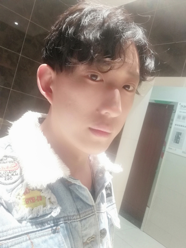 鲸落ii的第一张照片--太原相亲服务中心