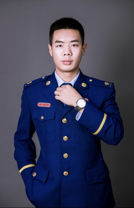 YANG的第一张照片--太原相亲服务中心