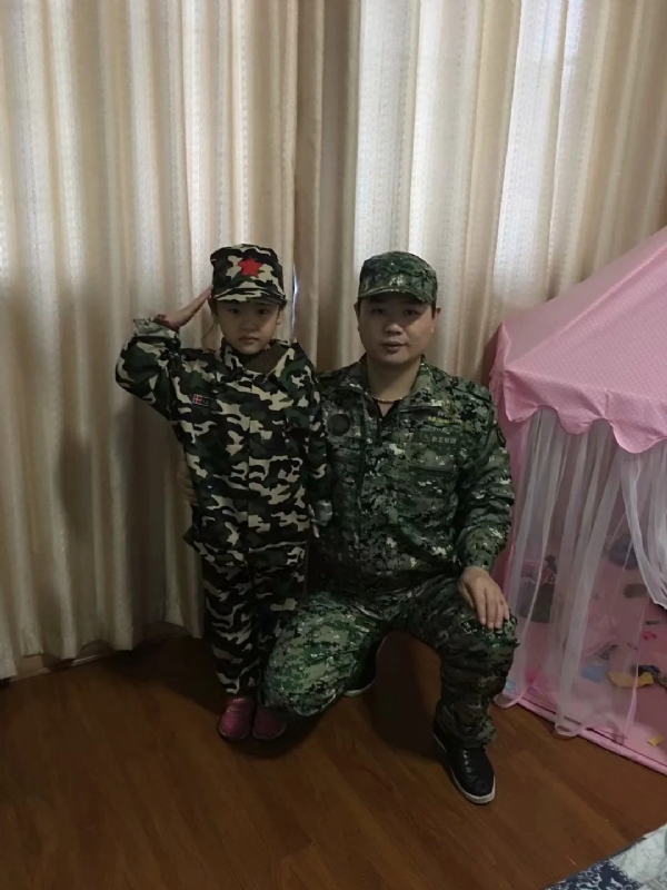 俗人的第一张照片--太原相亲服务中心