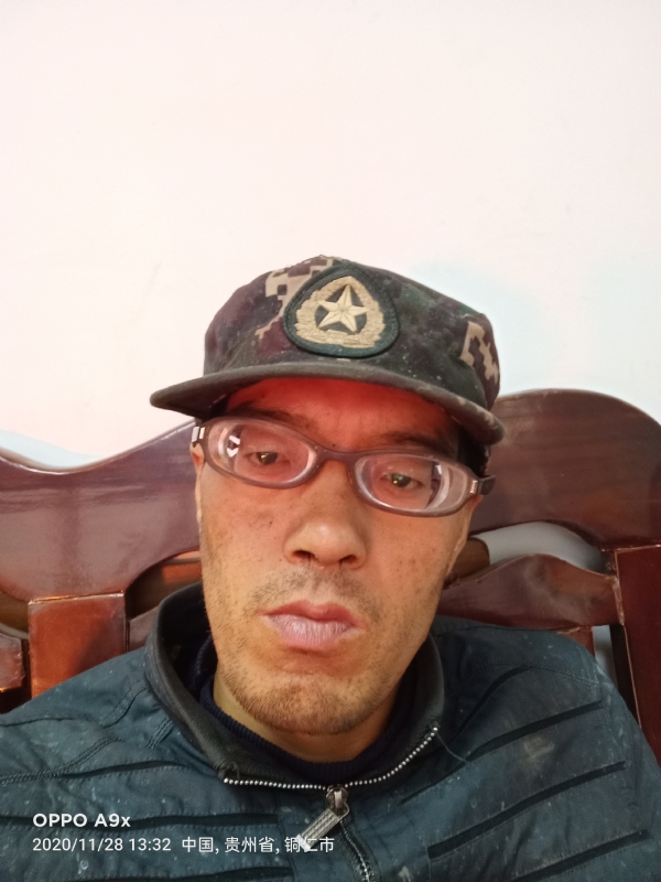 等待有缘人的第四张照片--太原相亲服务中心