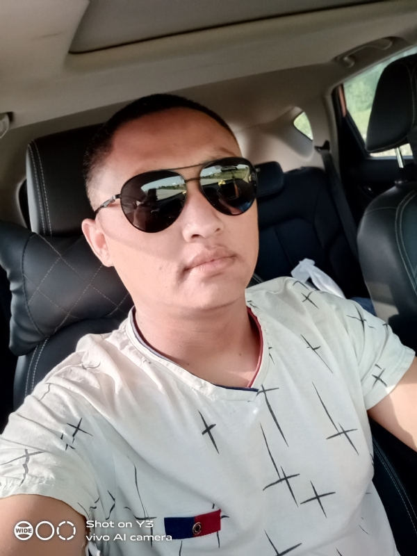 寻缘的第一张照片--太原相亲服务中心