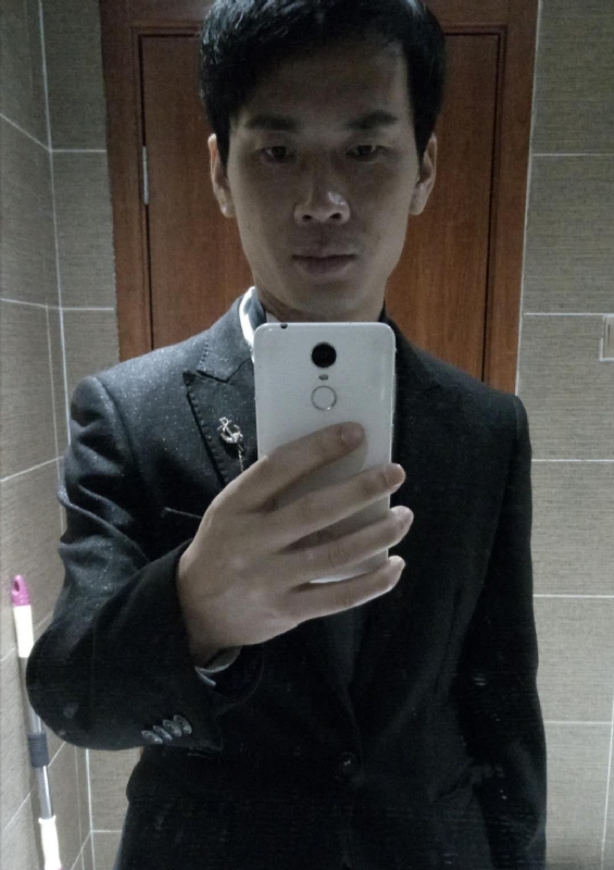 程先生的第一张照片--太原相亲服务中心