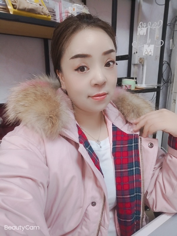 爱雨的第一张照片--太原相亲服务中心