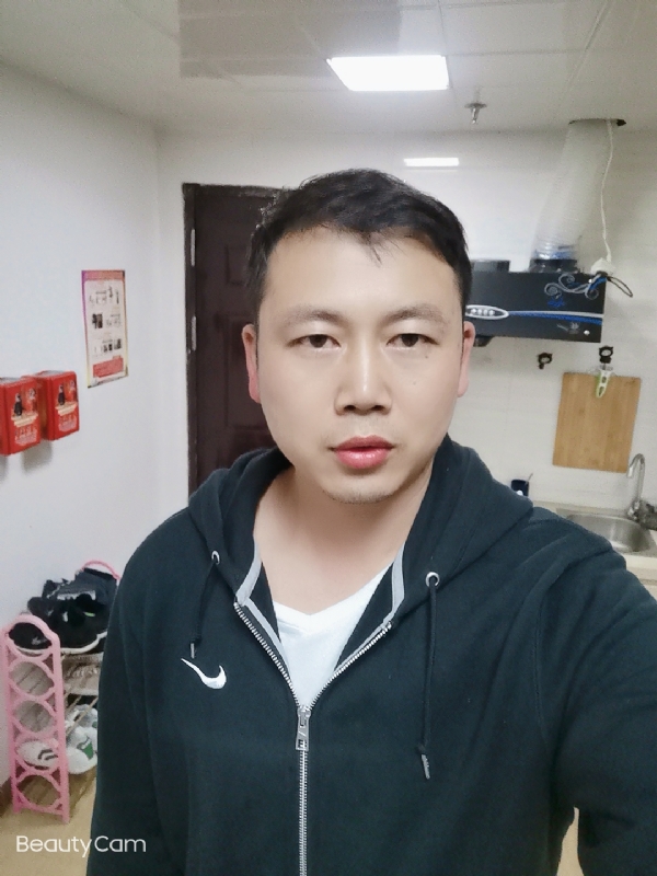 暖暖的风的第一张照片--太原相亲服务中心
