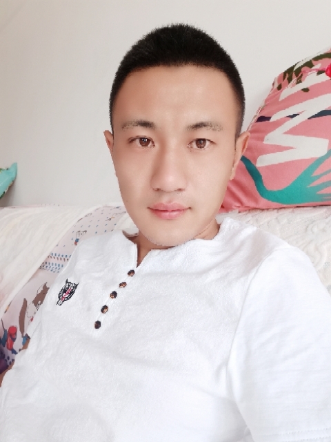 海阔天空的第一张照片--太原相亲服务中心
