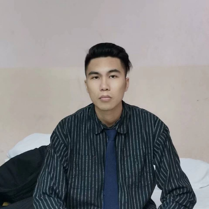 烟斗的第一张照片--太原相亲服务中心