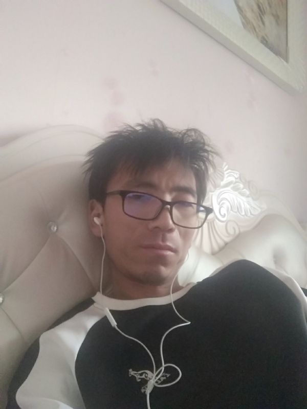 可惜我是水瓶座的第三张照片--太原相亲服务中心