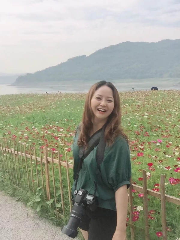 花雨的第一张照片--太原相亲服务中心
